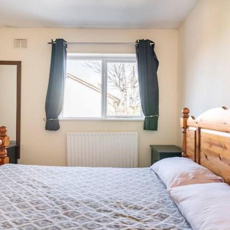 Kimmage Homestay 더블린 외부 사진