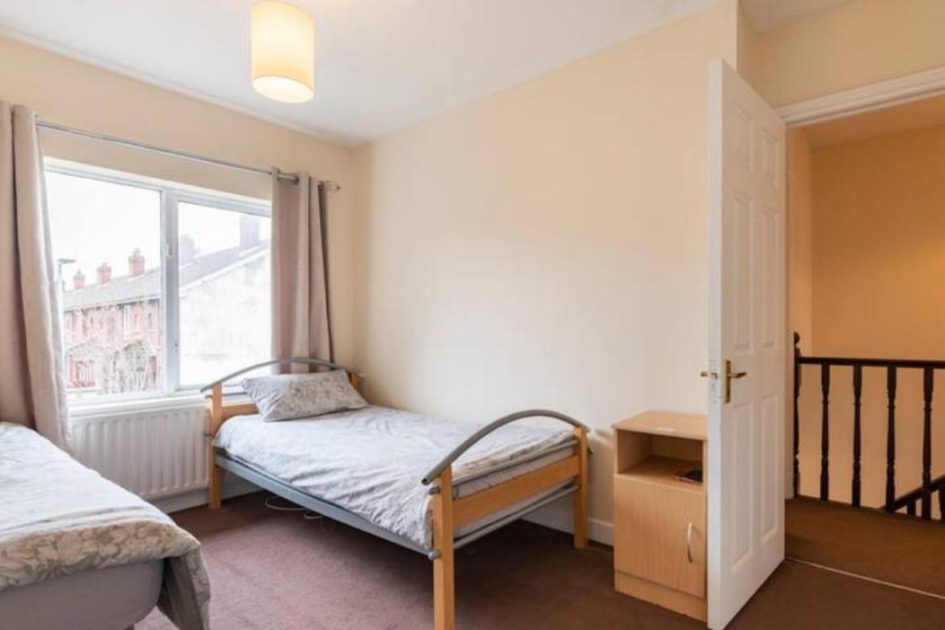Kimmage Homestay 더블린 외부 사진
